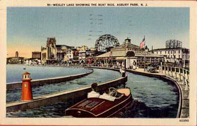 [Wesley lake,  Palace and Ferris Wheel from boats in front of the Casino. - 1942. post card #7]